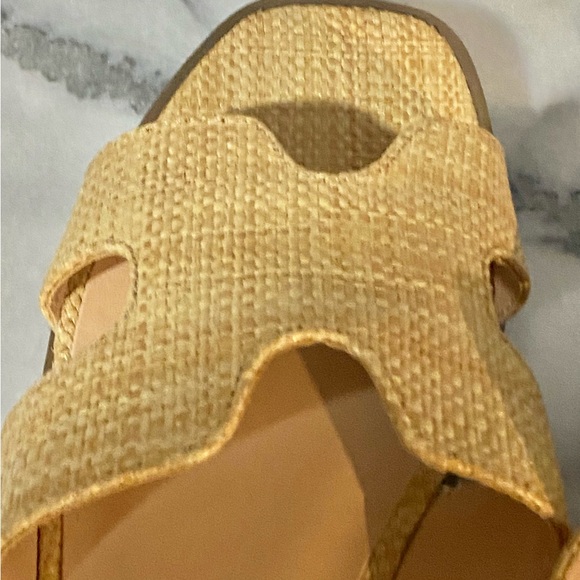 Brand new Stylish Cream Woven Women's Sandals - Picture 8 of 10